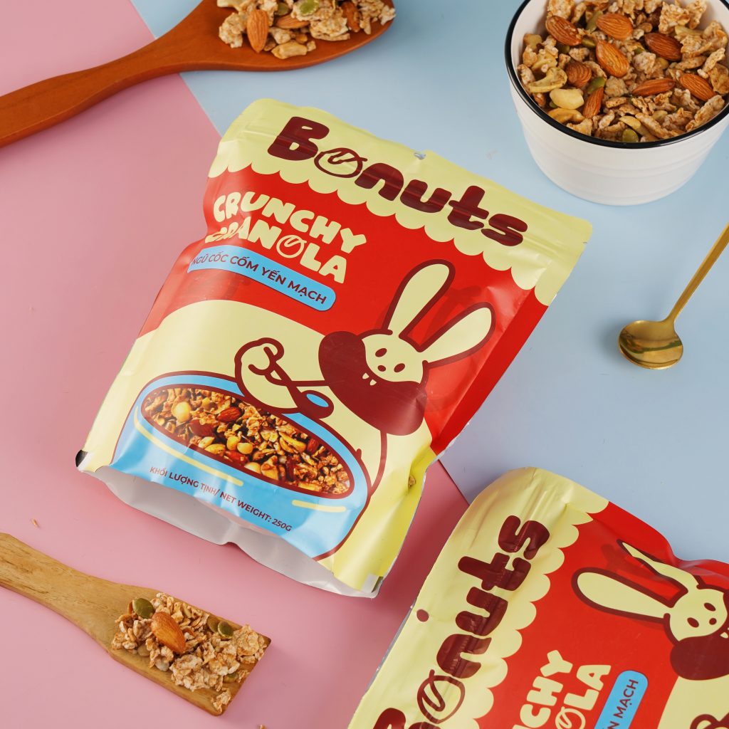 Granola Cốm Yến Mạch – giòn vui miệng liền! Không phải granola cứng quen thuộc đâu nha